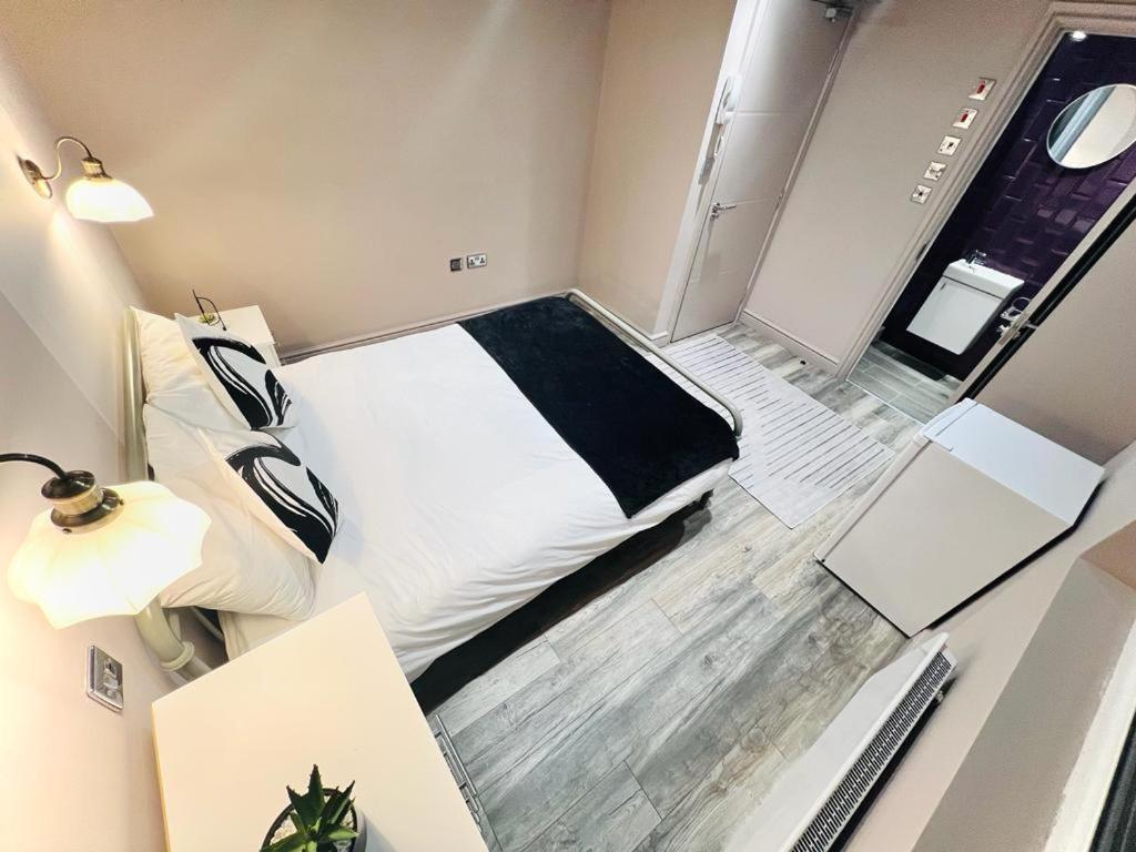 London Crescent House Top Location Ensuites Rooms Great Value Εξωτερικό φωτογραφία