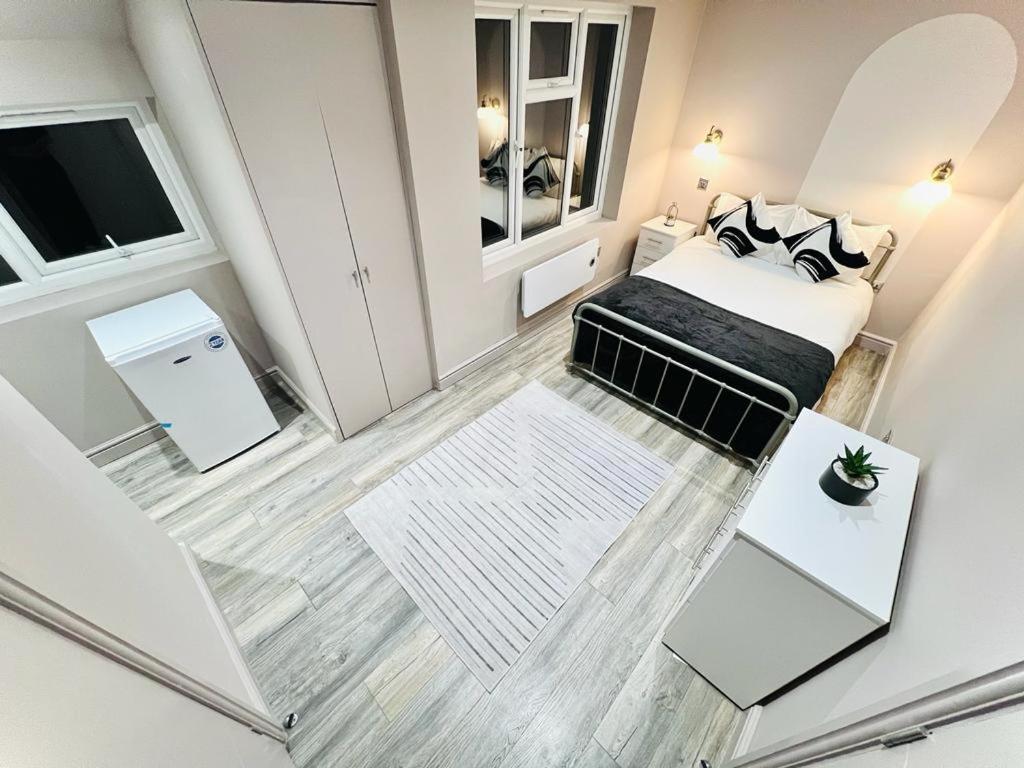 London Crescent House Top Location Ensuites Rooms Great Value Εξωτερικό φωτογραφία