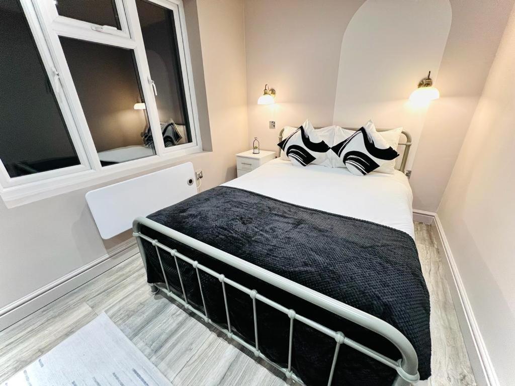 London Crescent House Top Location Ensuites Rooms Great Value Εξωτερικό φωτογραφία